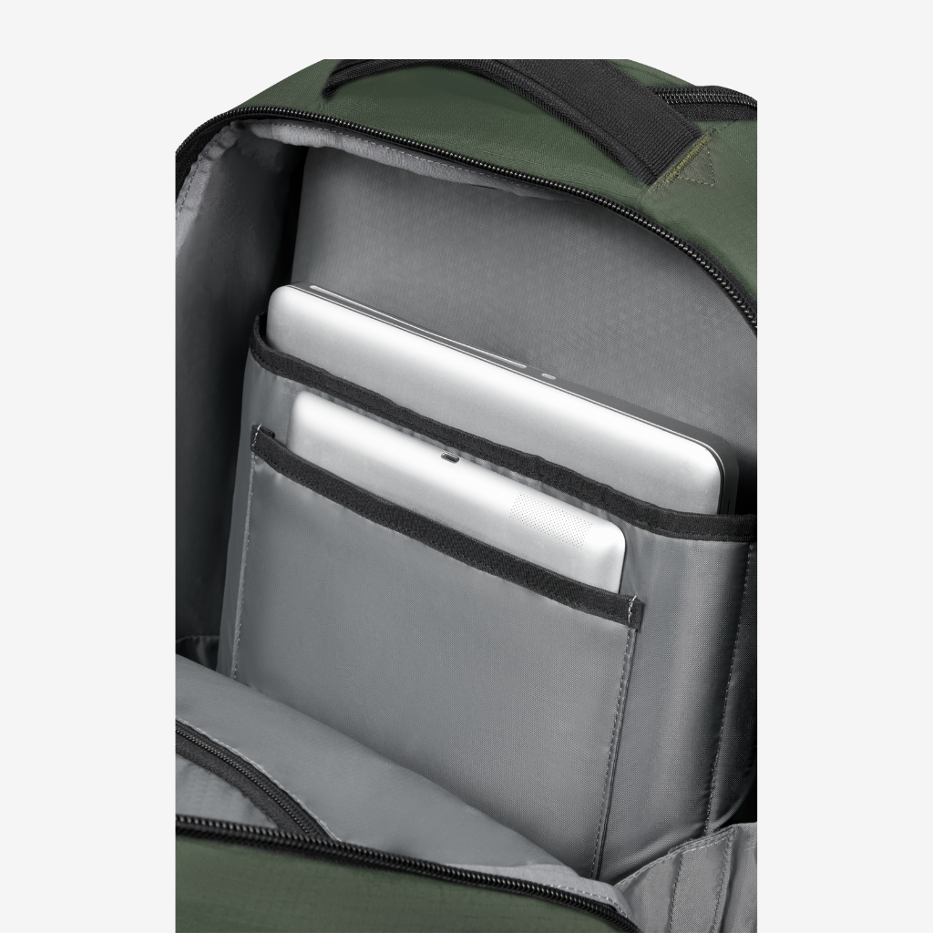Laptop bag with wheels 17.3" | Roadseeker
