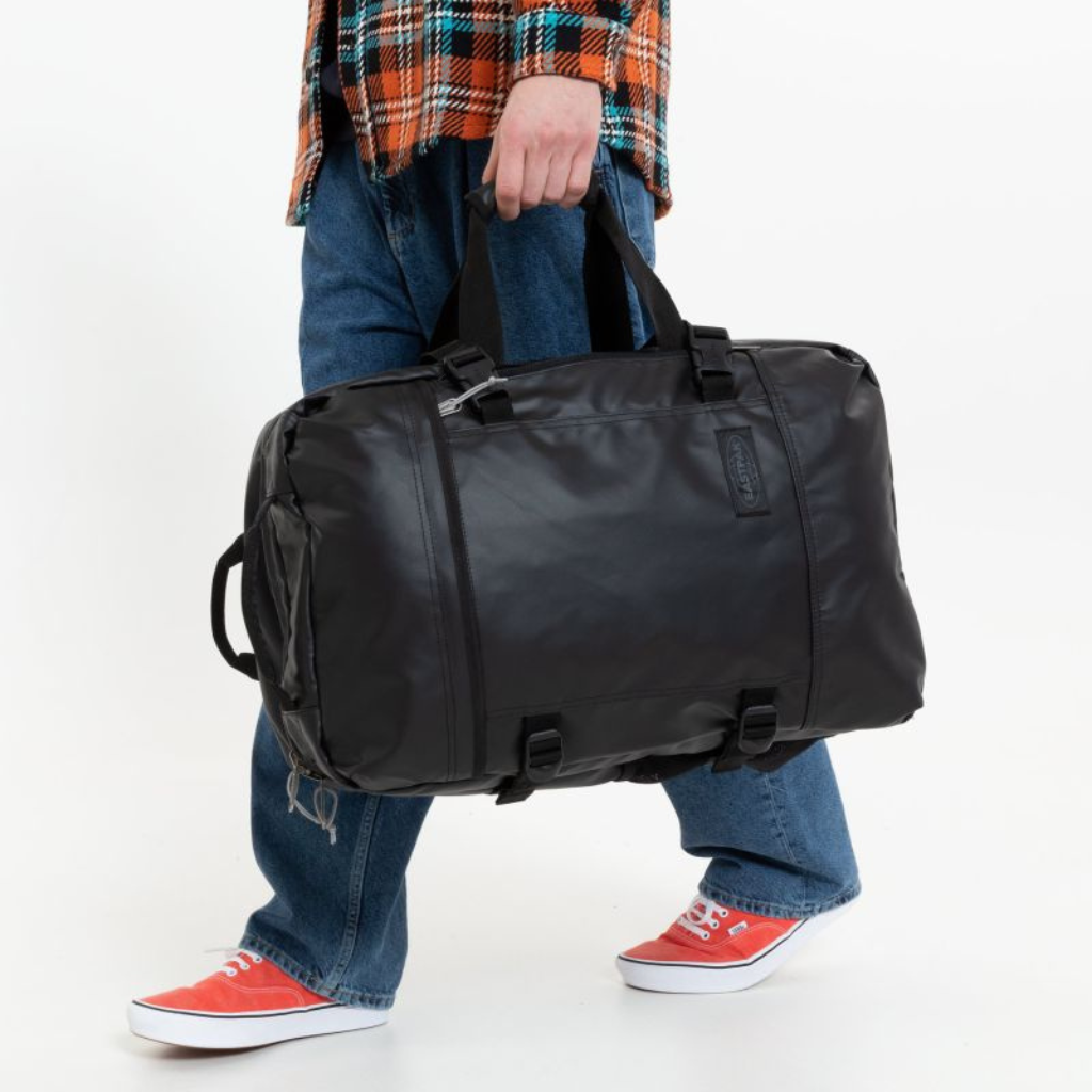 Travelpack Tarp Black | Zaino Eastpak